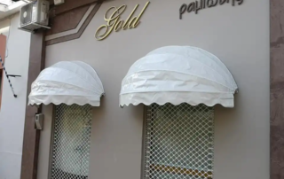 Τοποθέτηση τεντων τύπου καποτινας