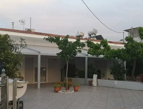 Installation der Pergola PRO100 in grauer Farbe