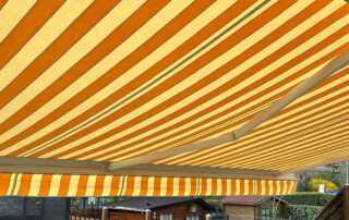 Awning Cassette732 in striped color