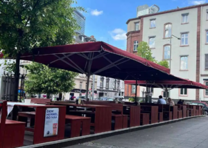 Κατασκευή ομπρέλας υπερβαρέου τύπου στο Panino