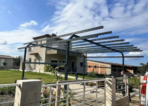 Κατασκευή Πέργκολας στο Αρτεμίσιο